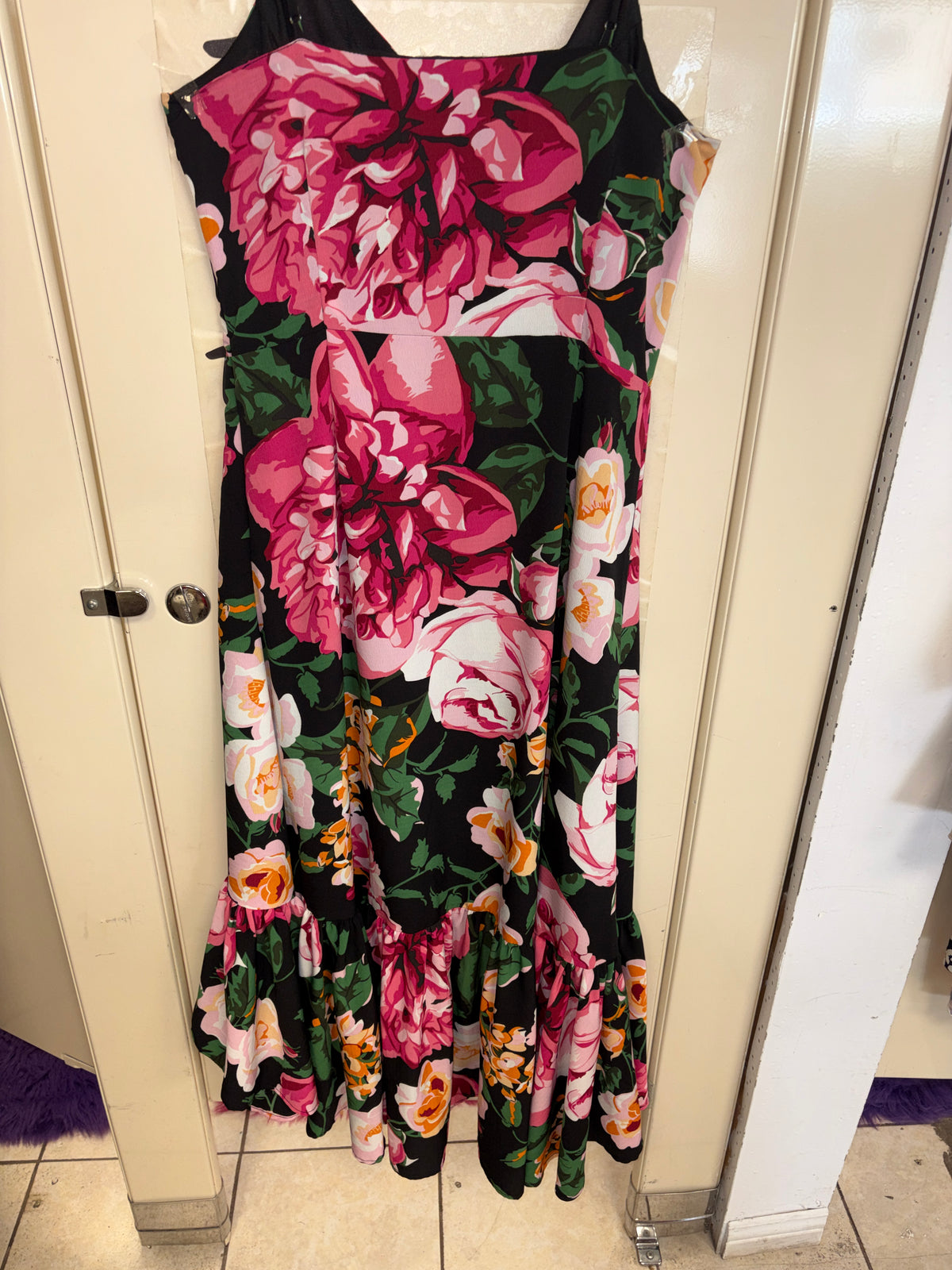 Robe fleurie à volants — taille 8 — photo 2
