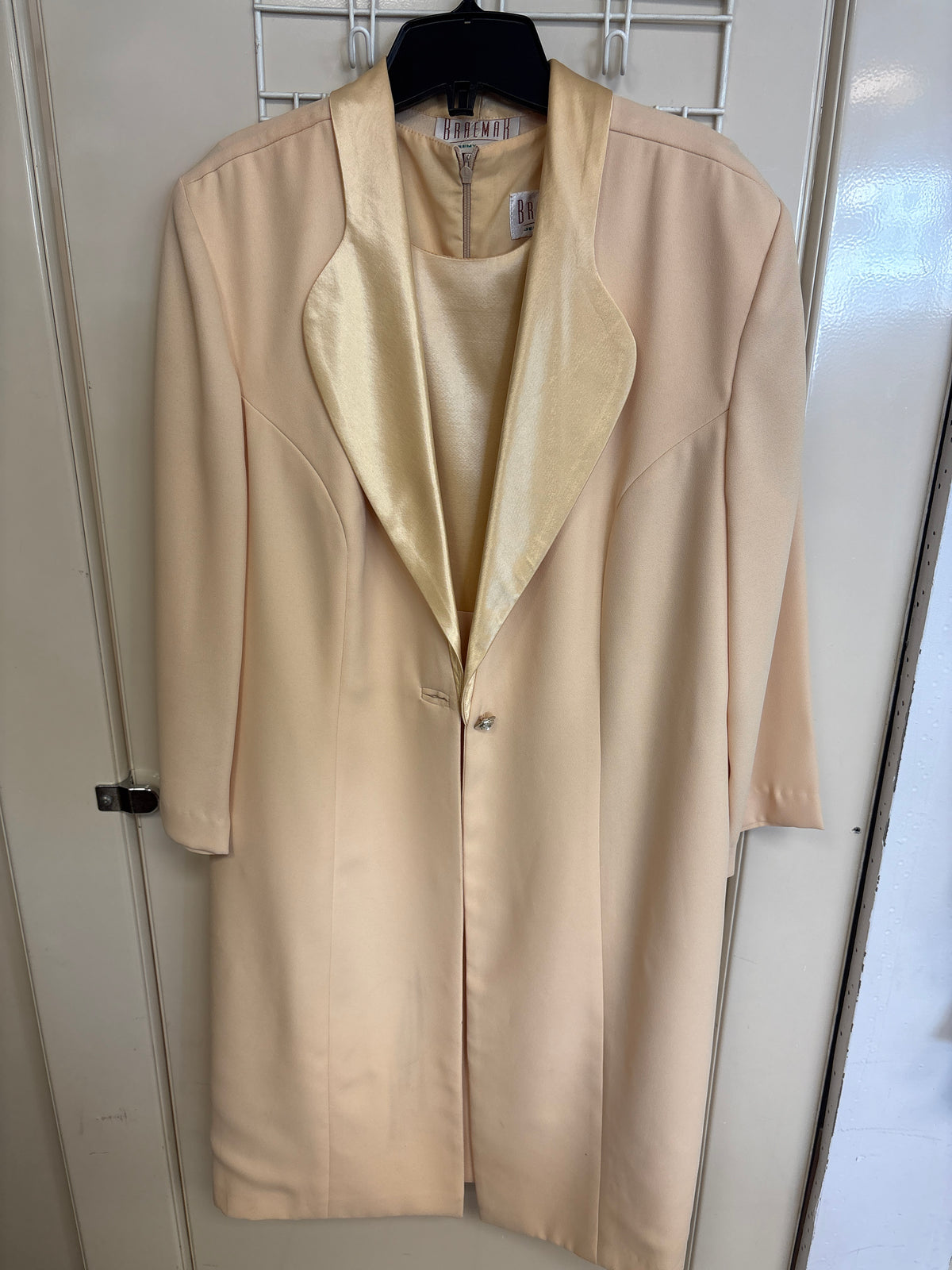 Ensemble tailleur champagne — taille 16 — photo 3