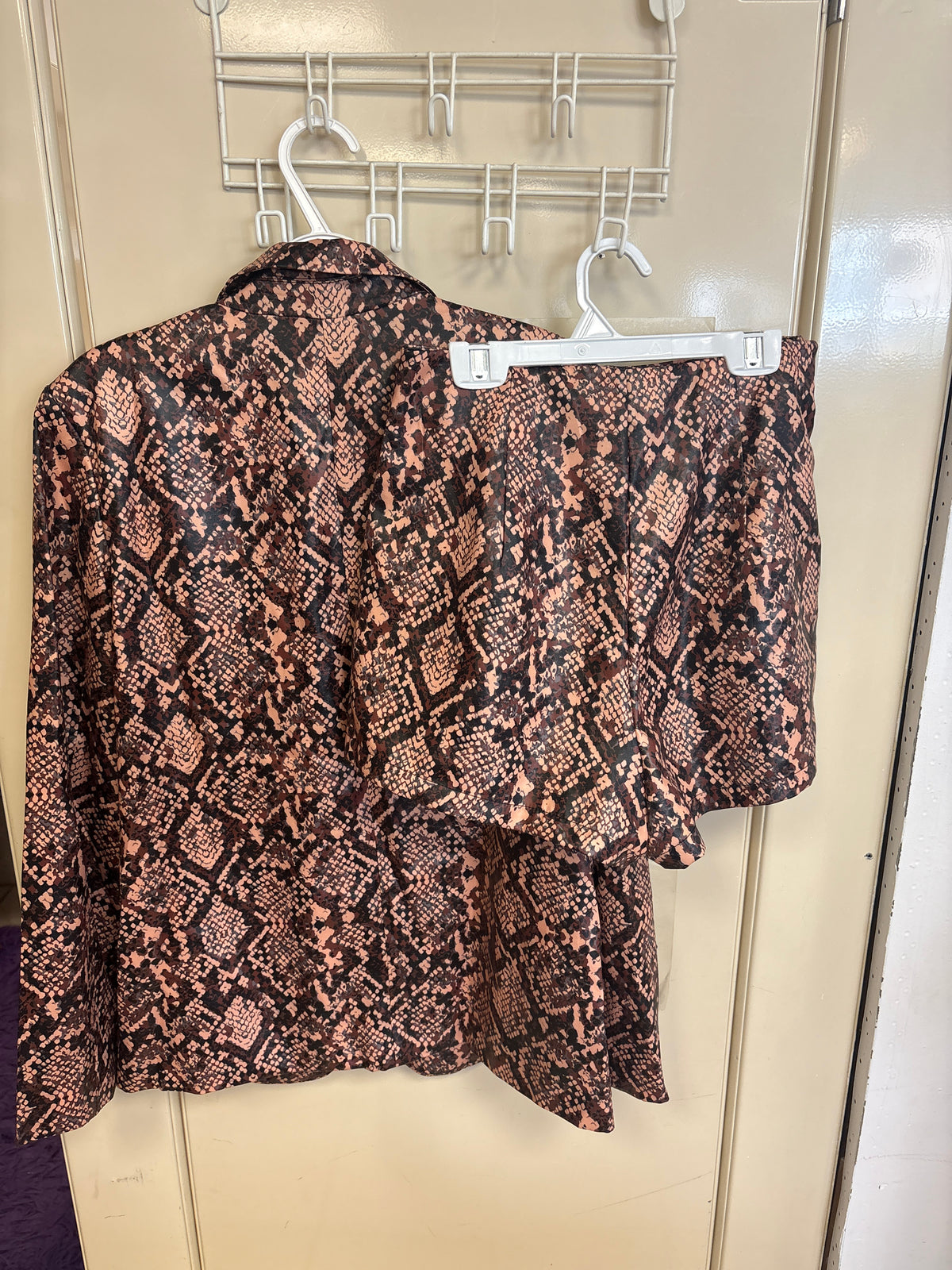 Ensemble imprimé serpent — taille 4 — photo 4