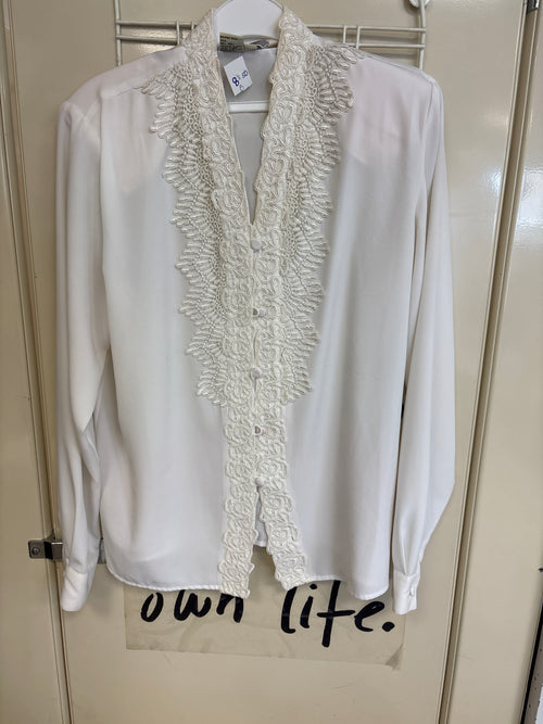 Blouse blanche à dentelle — taille 8 — photo 1